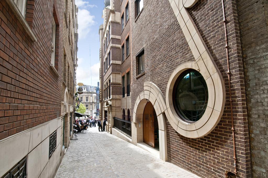 Native Monument Apartment *